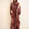 عباية بنية كريب مع شال متناسق FA 636