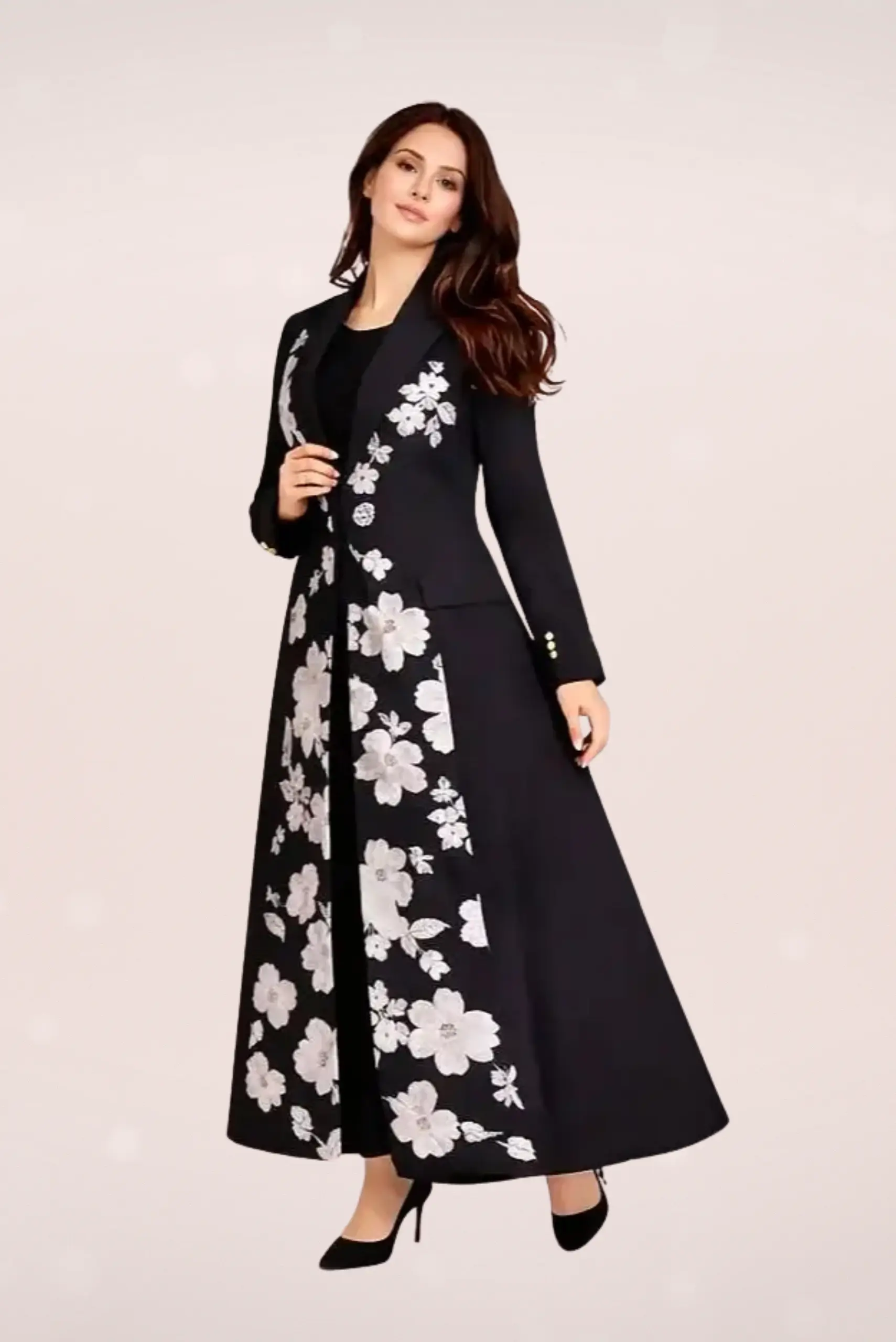 عباية سوداء بتطريز ورد فضي فاخر FA 701