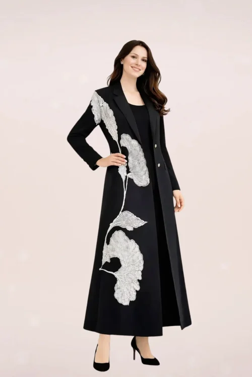 عباية بليزر سوداء فاخرة بتطريز فضي FA 703